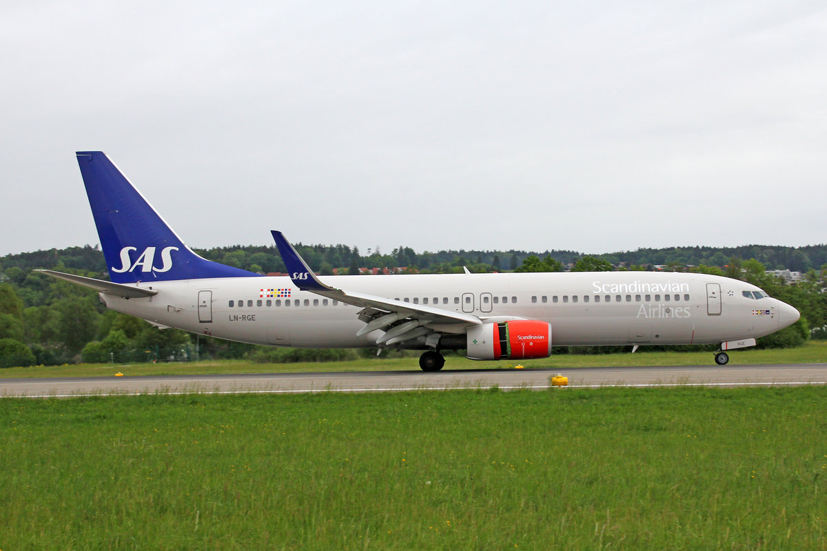 [Image: sas-scandinavian-airline-system-ln-rge-90442.jpg]