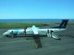 Die DHC-8-400 CS-TRE der SATA Air Azores am 26.07.2023 auf dem Flughafen Horta auf der Azoren-Insel Faial.