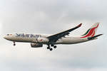 SriLankan, 4R-ALF, Airbus A330-243, msn: 341, April 2001, ZRH Zürich, Switzerland. Dieses Flugzeug wurde am 24.Juli 2001 auf dem Flughafen Colombo von Rebellen zerstört. Das Flugzeug war 1,1 Jahre alt.