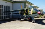 IAR-93, zweistrahliger Jagdbomber, gebaut von 1981-92 von Rumnien und Jugoslawien, steht im Militrmuseum in Pivka/Slowenien, Juni 2016
