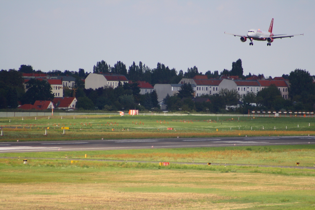 Air Berlin
Airbus A319-100
Berlin-Tegel
19.08.10