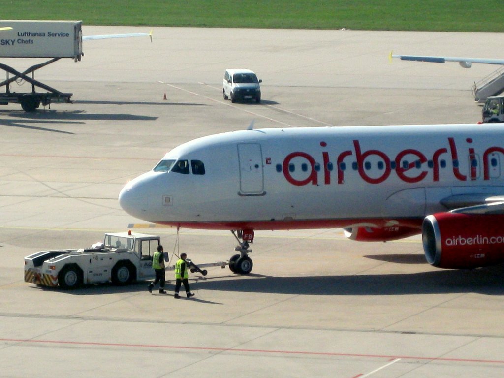 Air Berlin
Airbus A320
STR
24.04.10