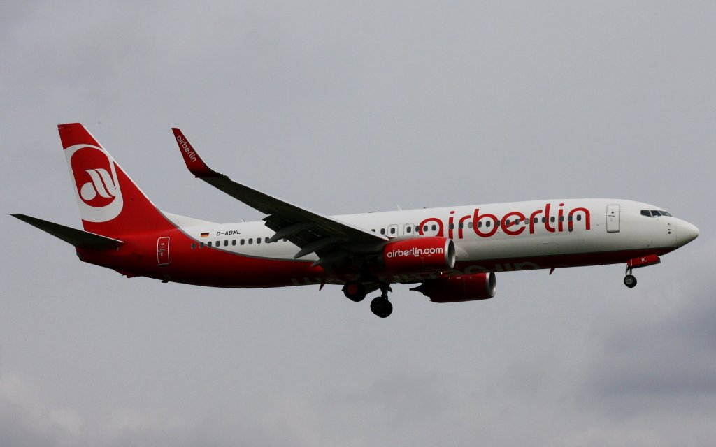 Air Berlin,D-ABML,(c/n37773),Boeing 737-86J(WL),24.05.2013,HAM-EDDH,Hamburg,Germany