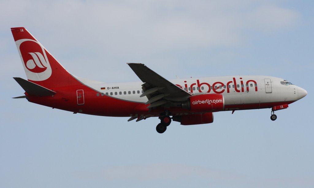 Air Berlin,D-AHIA,(c/n29082),Boeing 737-73S,12.04.2013,HAM-EDDH,Hamburg,Germany