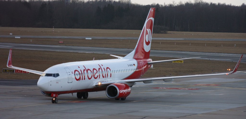 Air Berlin,D-AHXH,(c/n 35282),Boeing 737-7K5(WL),19.02.2012,HAM-EDDH,Hamburg,Germany