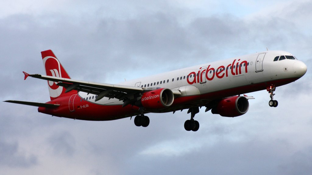 Air Berlin,D-ALSA,Airbus A321-211,14.09.2011,HAM-EDDH,Hamburg,Germany