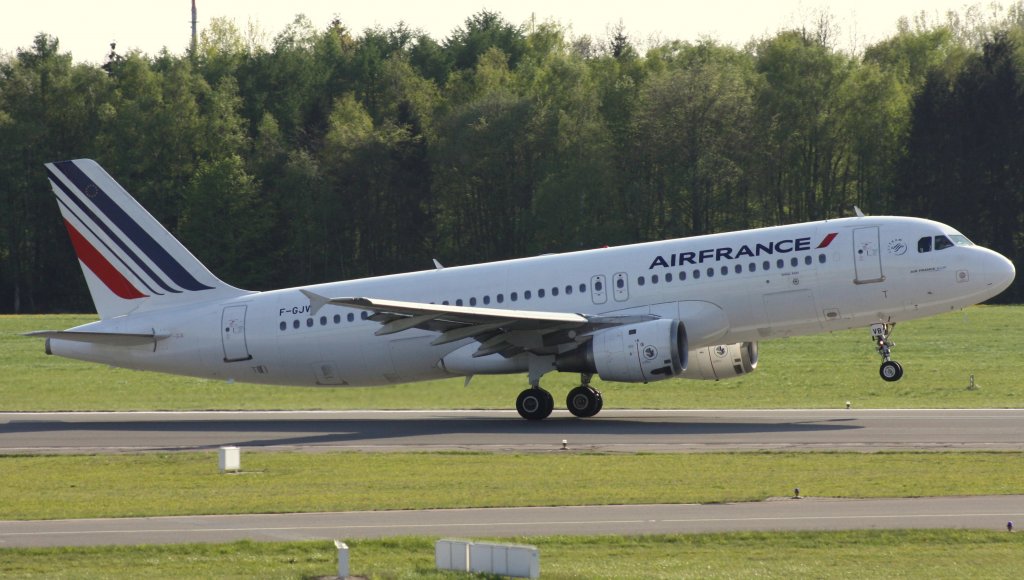 Air France,F-GJVB,(c/n145),Airbus A320-211,01.05.2012,HAM-EDDH,Hamburg,Germany