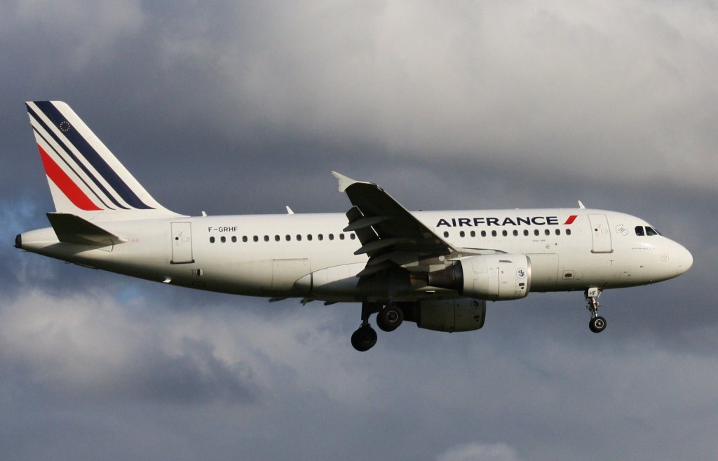 Air France,F-GRHF,(c/n1025),Airbus A319-111,16.05.2012,HAM-EDDH,Hamburg,Germany