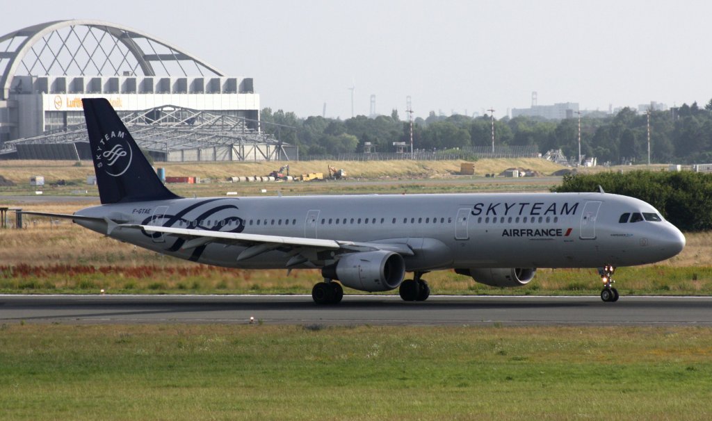 Air France,F-GTAE,(c/n796),Airbus A321-212,19.07.2013,HAM-EDDH,Hamburg,Germany(Bemalung:SKY TEAM).