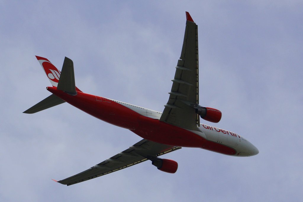 Airbus A330
Air Berlin
Berlin-Tegel
16.08.10