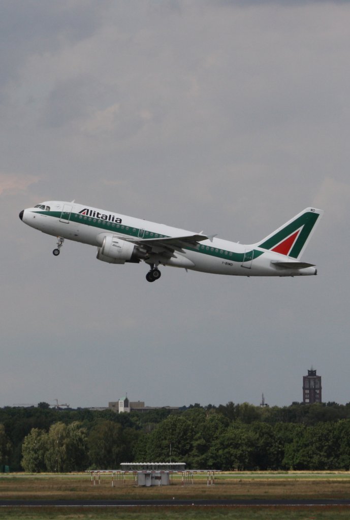 Alitalia
Airbus A319
Berlin-Tegel
19.08.10