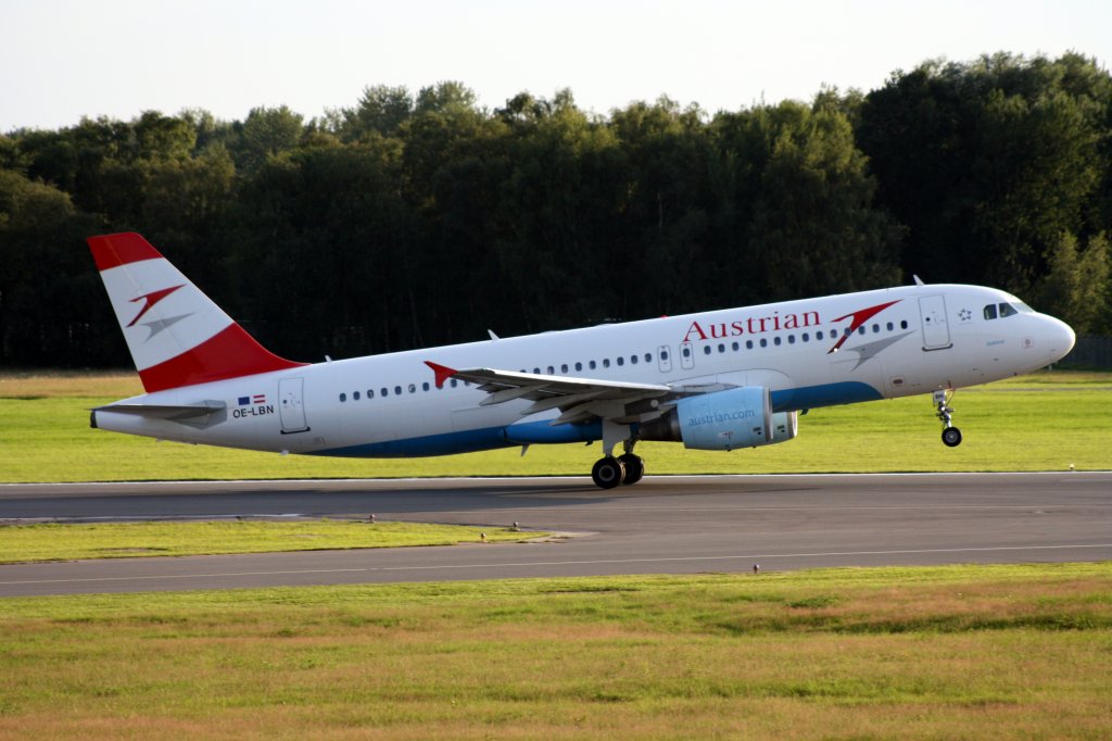 Austrian AIrlines,OE-LBN,Airbus A320-214,19.07.2011,HAM-EDDH,Hamburg,Germany