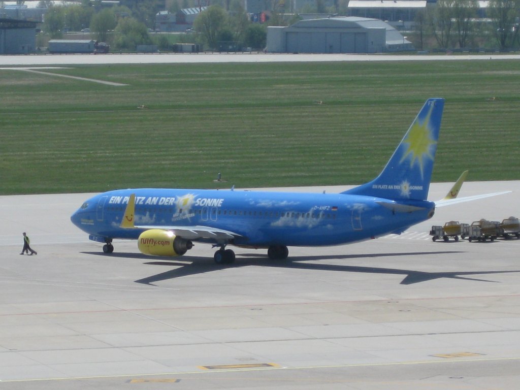 Boeing 737.800/TUIfly/Stuttgart/24.04.2010