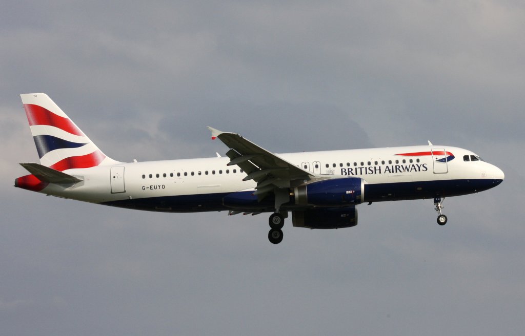 British Airways,G-EUYO,(c/n5634),Airbus A320-232,02.07.2013,HAM-EDDH,Hamburg,Germany