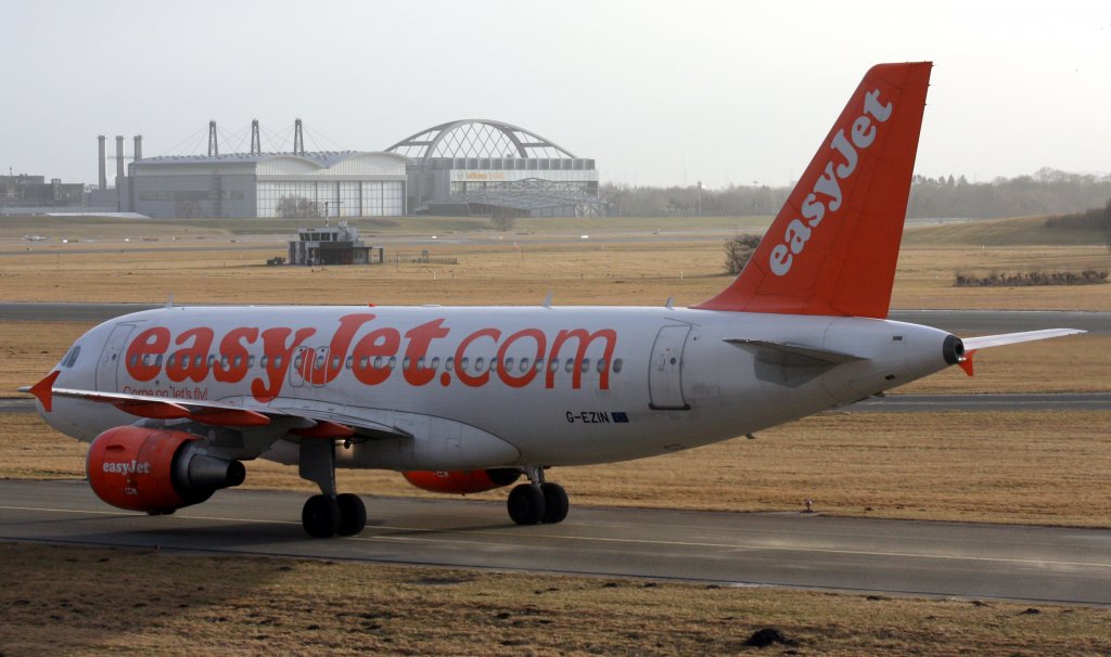 Easy Jet,G-EZIN,(c/n 2503),Airbus A319-111,19.02.2012,HAM-EDDH,Hamburg,Germany