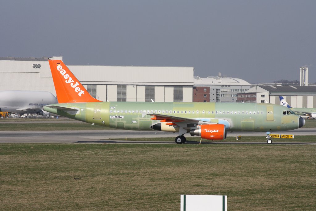 EasyJet,D-AUBW,(c/n 5113),Reg.G-EZUW,Airbus A320-214,27.03.2012,XFW-EDHI,Hamburg-Finkenwerder,Germany