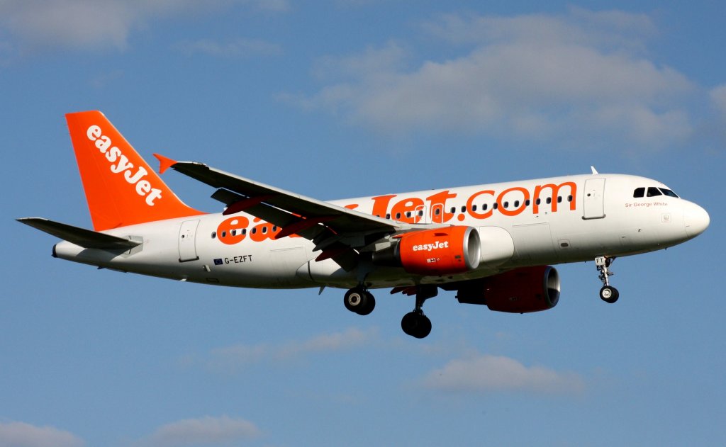 EasyJet,G-EZFT,(c/n4132),Airbus A319-111,09.06.2013,HAM-EDDH,Hamburg,Germany