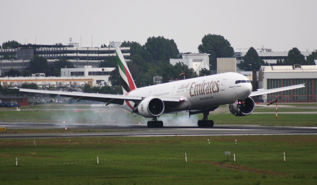 Emirates,A6-EGK,(c/n41071),Boeing 777-31H(ER),19.07.2013,HAM-EDDH,Hamburg,Germany