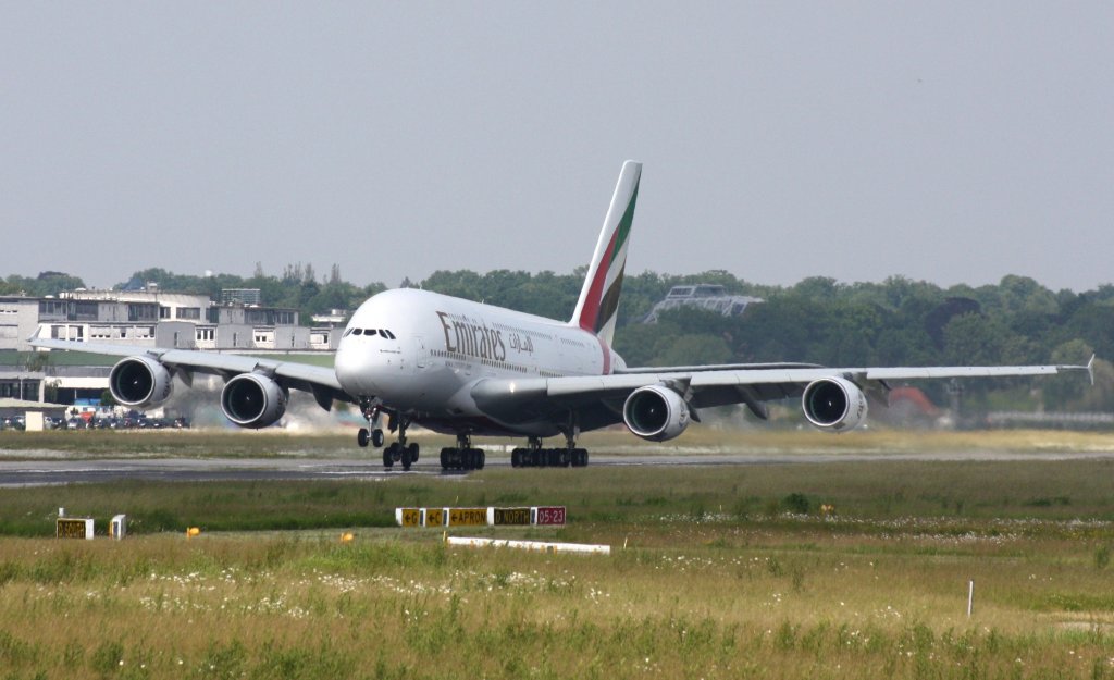 Emirates,F-WWAM,Reg.A6-EEI,(c/n0123),Airbus A380-861,11.06.2013,XFW-EDHI,Hamburg-Finkenwerder,Germany