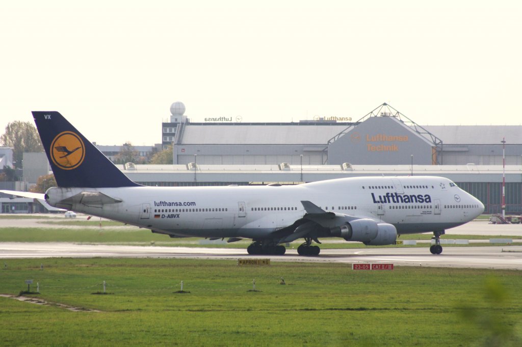 Lufthansa,D-ABVX,(c/n29868),Boeing 747-430,20.10.2012,HAM-EDDH,Hamburg,Germany