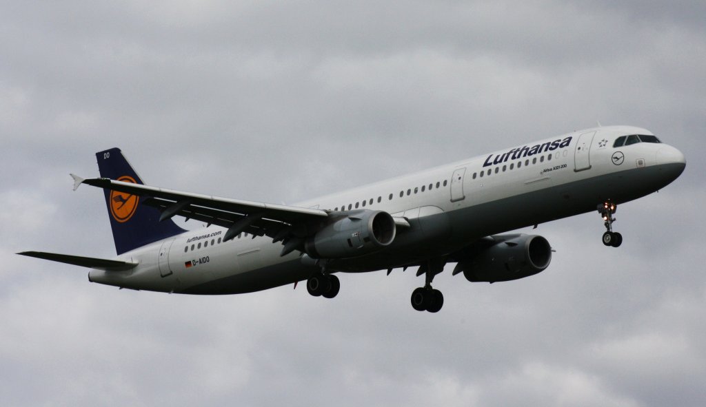 Lufthansa,D-AIDO,(c/n4994),Airbus A321-231,20.07.2012,HAM-EDDH,Hamburg,Germany