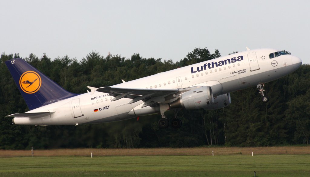 Lufthansa,D-AILT,Airbus A319-114,10.07.2011,HAM-EDDH,Hamburg,Germany