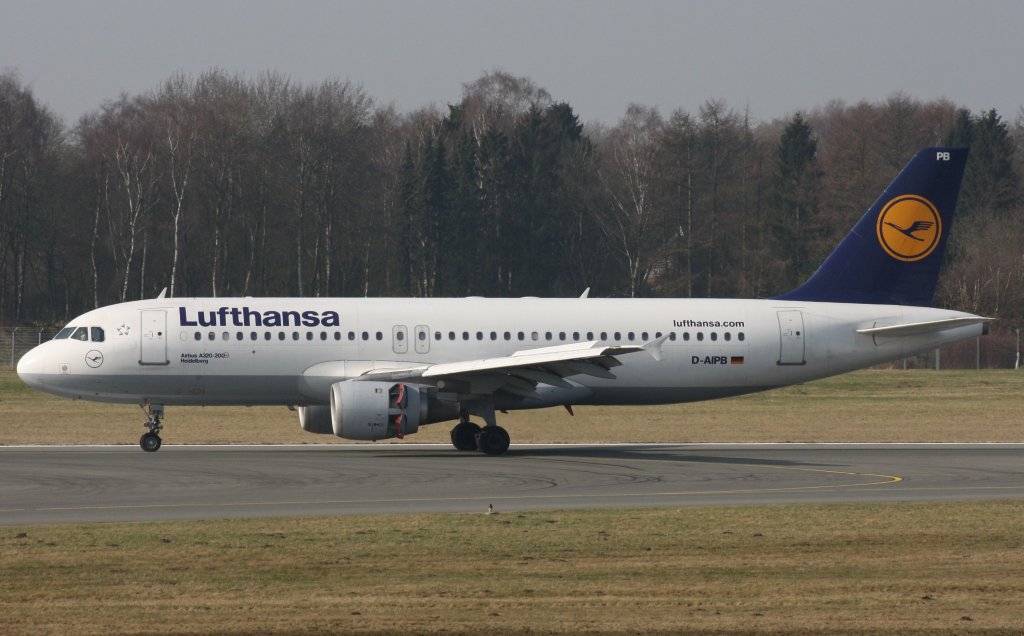 Lufthansa,D-AIPB,(c/n 070),Airbus A320-211,16.03.2012,HAM-EDDH,Hamburg,Germany