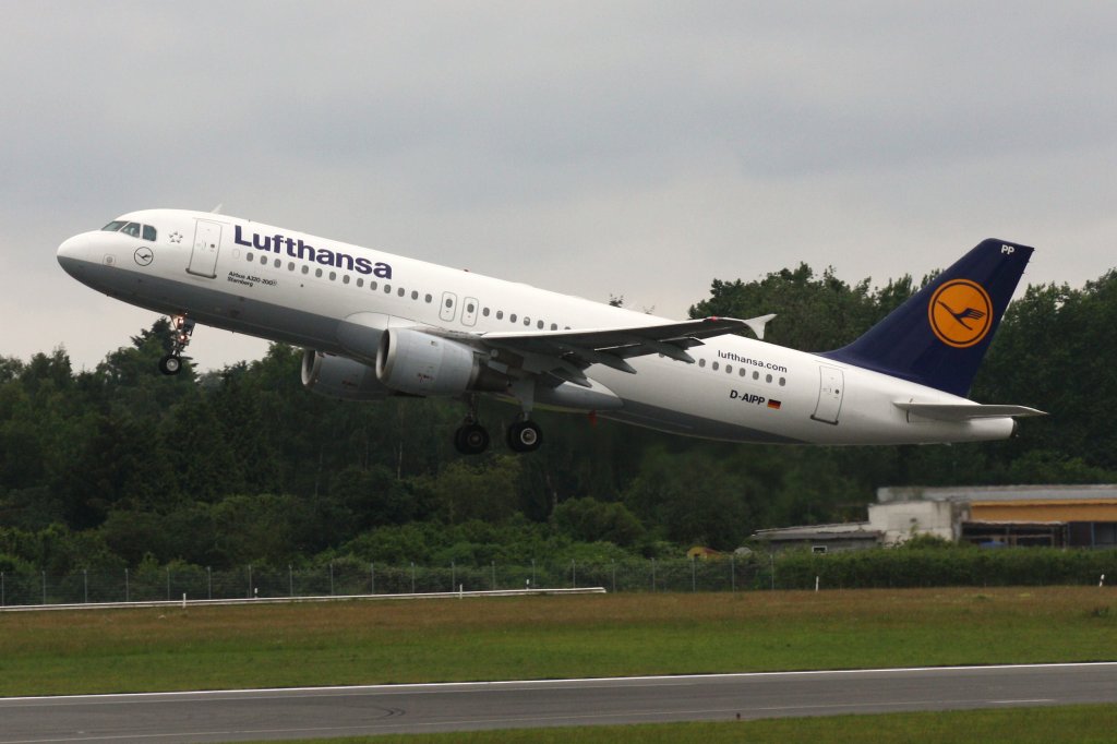 Lufthansa,D-AIPP,Airbus A320-211,19.06.2011,HAM-EDDH,Hamburg,Germany