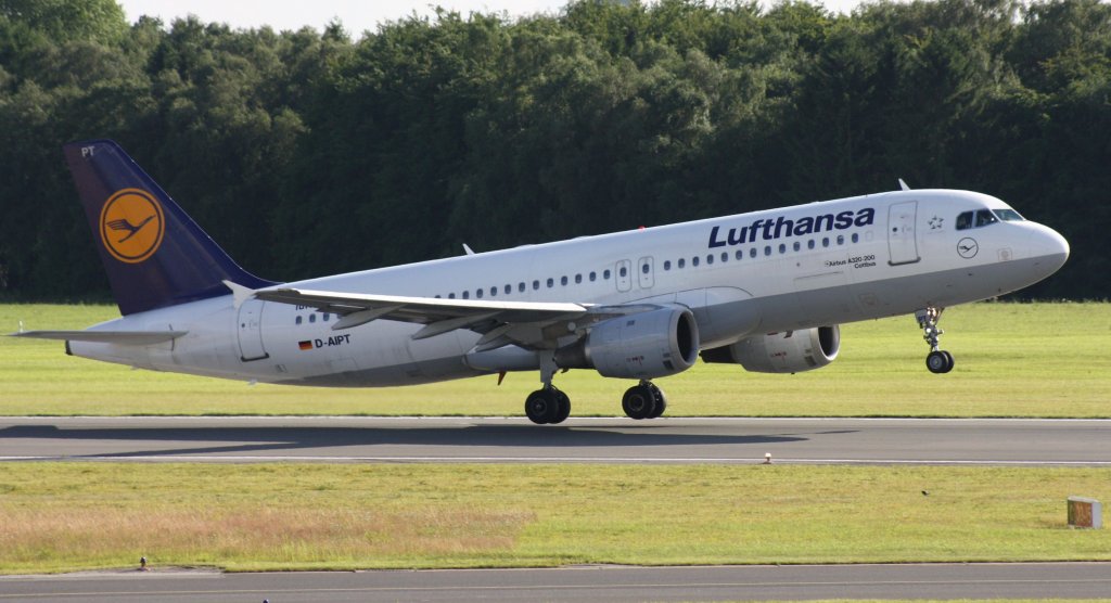 Lufthansa,D-AIPT,(c/n117),Airbus A320-211,17.07.2012,HAM-EDDH,Hamburg,Germany