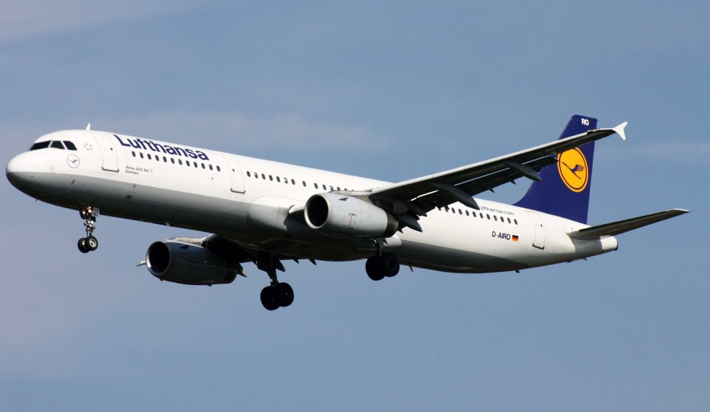 Lufthansa,D-AIRO,(c/n563),Airbus A321-131,02.09.2012,HAM-EDDH,Hamburg,Germany