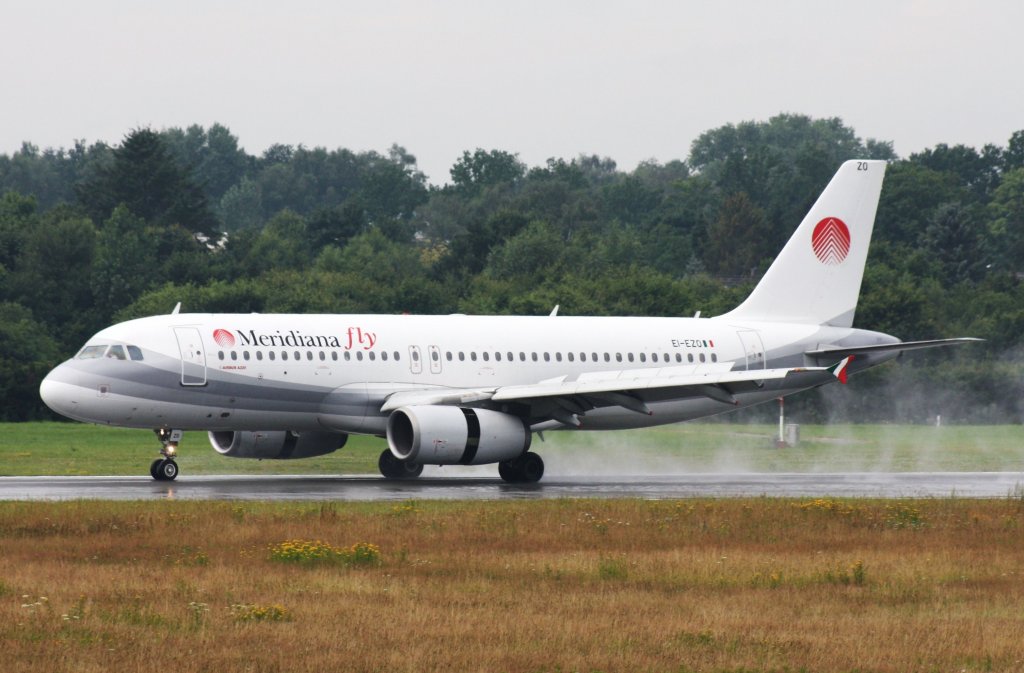 Meridiana Fly,EI-EZO,(c/n1723),Airbus A320-232,04.08.2012,HAM-EDDH,Hamburg,Germany