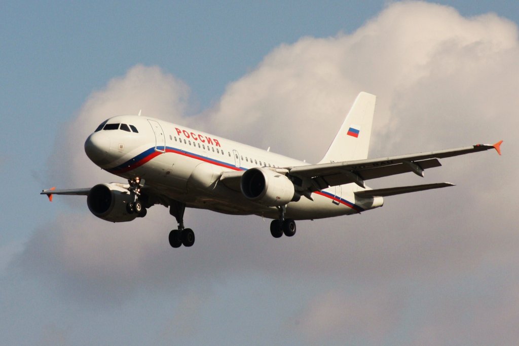 Rossija,VQ-BAU,(c/n1851),Airbus A319-111,05.05.2013,HAM-EDDH,Hamburg,Germany