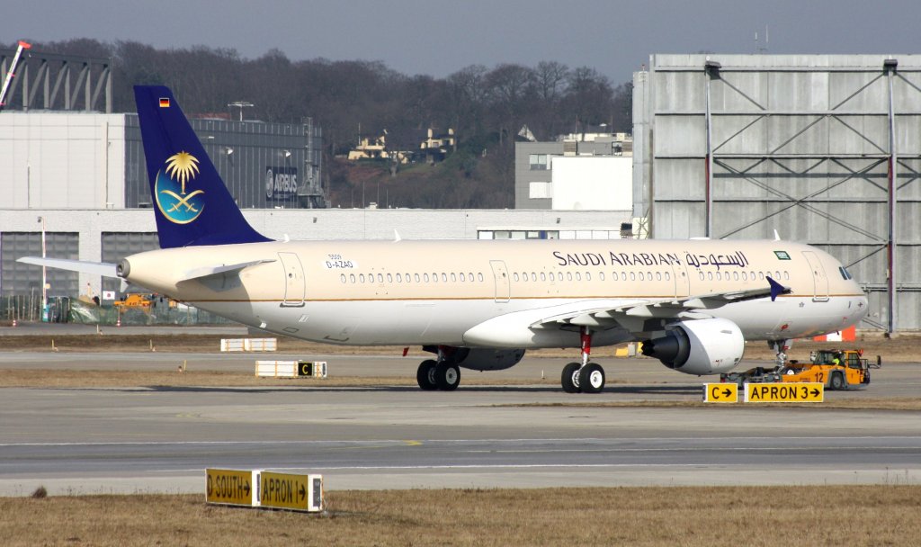 Saudi Arabian,D-AZAO,Reg.(c/n5509),Airbus A321-211,27.02.2013,XFW-EDHI,Hamburg,Finkenwerder,Germany