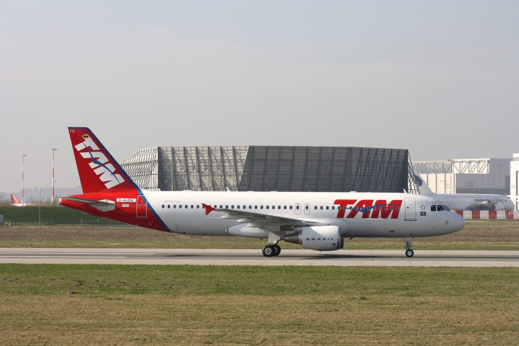 TAM Brasil,D-AUBQ,(c/n 5101),Reg.PR-MYQ,Airbus A320-214,27.03.2012,XFW-EDHI,Hamburg-Finkenwerder,Germany