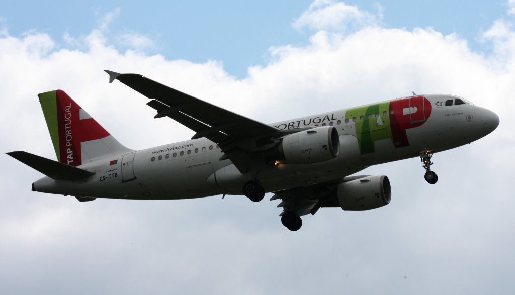 TAP Portugal,CS-TTB,(c/n755),Airbus A319-214,22.07.2012,HAM-EDDH,Hamburg,Germany