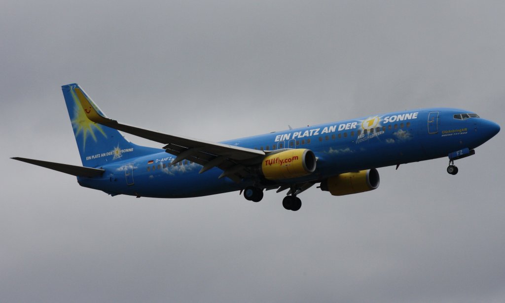 TUIfly,D-AHFZ,(c/n 30883),Boeing 737-8K5(WL),14.03.2012,HAM-EDDH,Hamburg,Germany