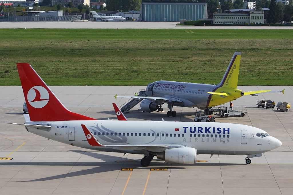 Turkish Airlines 
Boeing 737-752
TC-JKO
Stuttgart
06.09.10