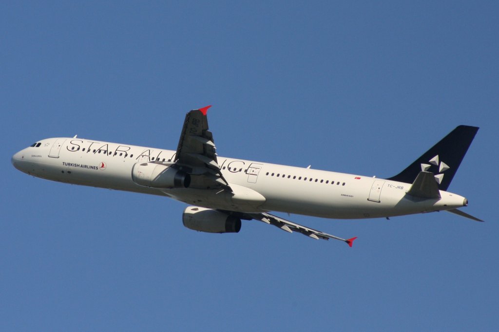 Turkish Airlines,TC-JRB,Airbus A321-231,30.04.2011,HAM-EDDH,Hamburg,Germany