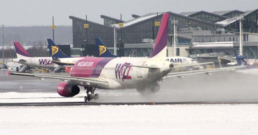 Wizzair Hungary,HA-LPO,(c/n3384),Airbus A320-232,24.03.2013,GDN-EPGD,Gdansk,Polen