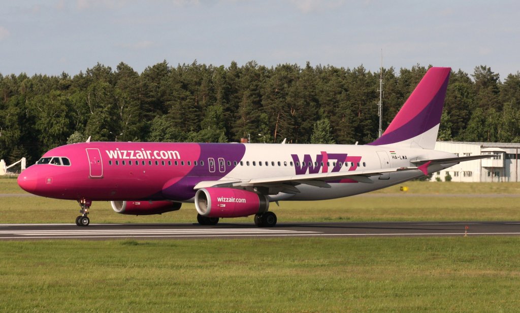 Wizzair Hungary,HA-LWA,(c/n4223),Airbus A320-232,14.06.2013,GDN-EPGD,Gdansk,Polen