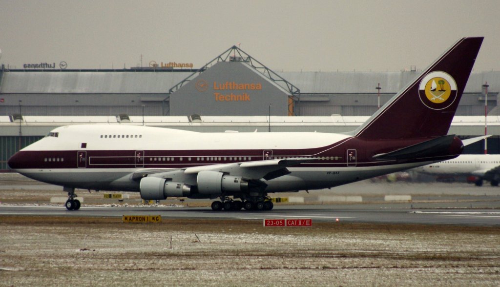 Worldwide Aircraft Holding,VP-BAT,(c/n21648),Boeing 747SP-21,09.02.2013,HAM-EDDH,Hamburg,Germany