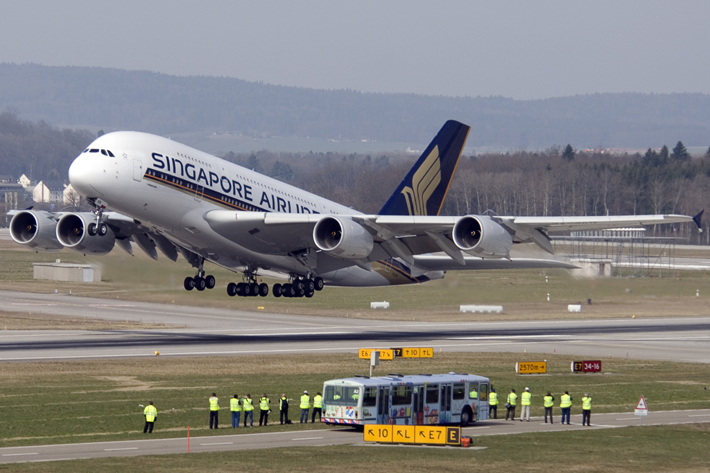 9V-SKN Airbus A380-841 17.03.2012