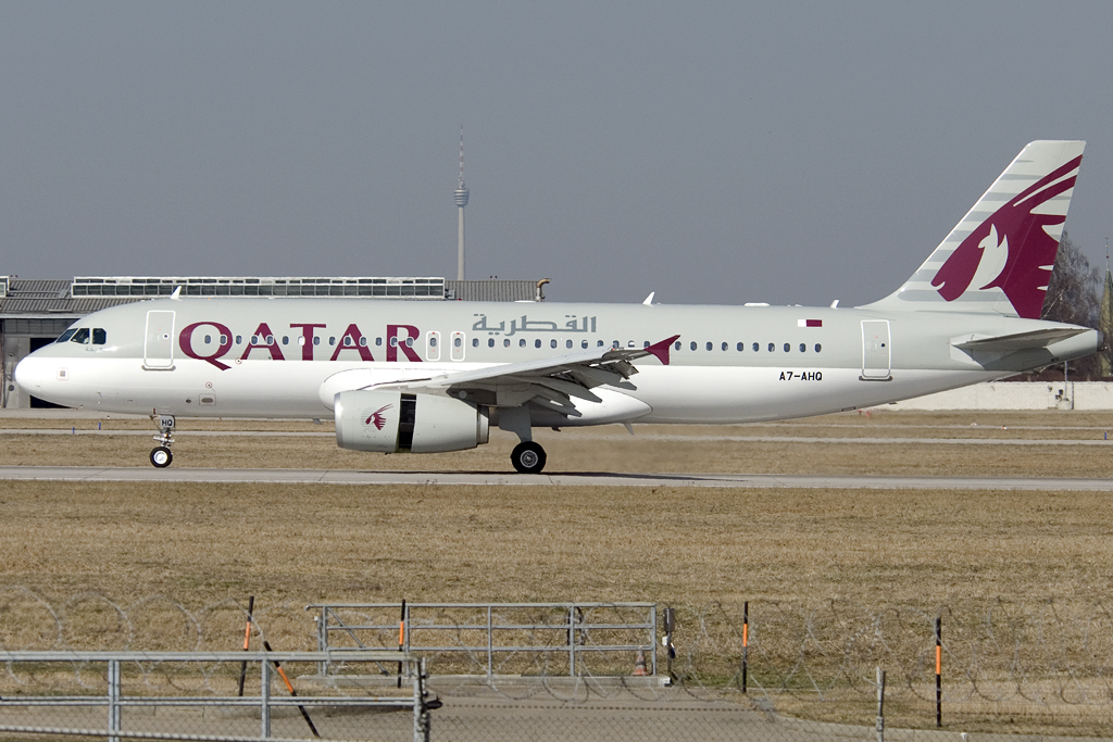 A7-AHQ Airbus A320-232 16.03.2012