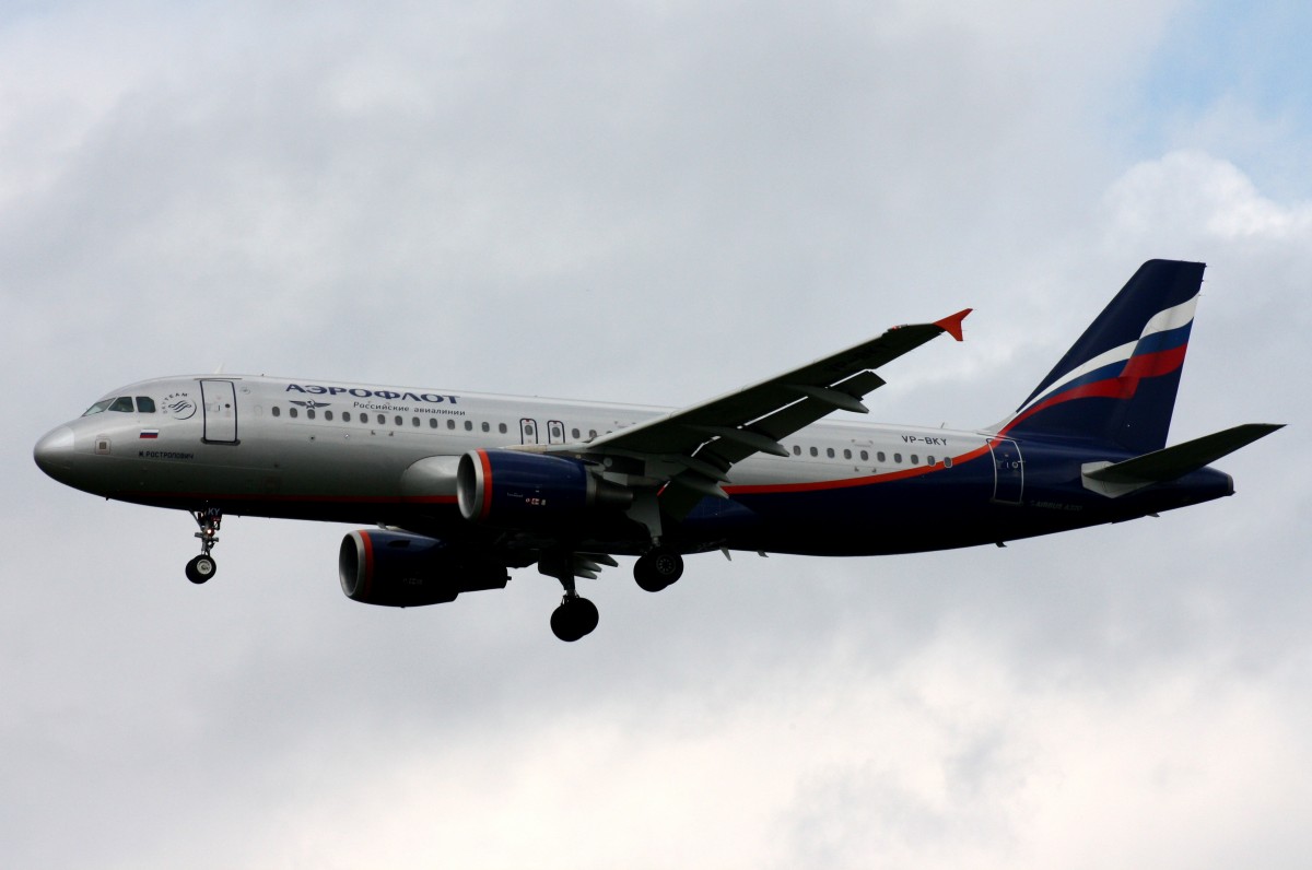 Aeroflot,VP-BKY,(c/n3511),Airbus A320-214,17.08.2013,HAM-EDDH,Hamburg,Germany