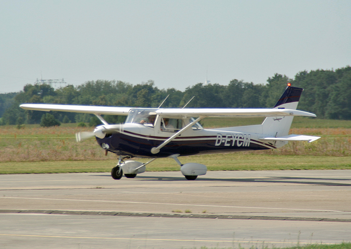 Aerotours, Cessna 152, D-EYCM, Flugplatz Strausberg, 07.08.2024