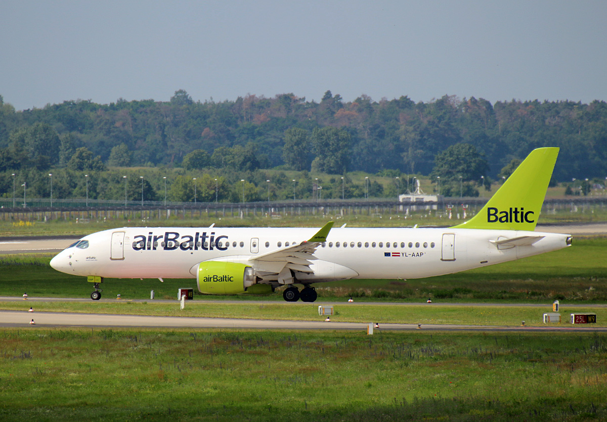 Air Baltic, Airbus A 220-300, YL-AAP, BER, 23.06.2024