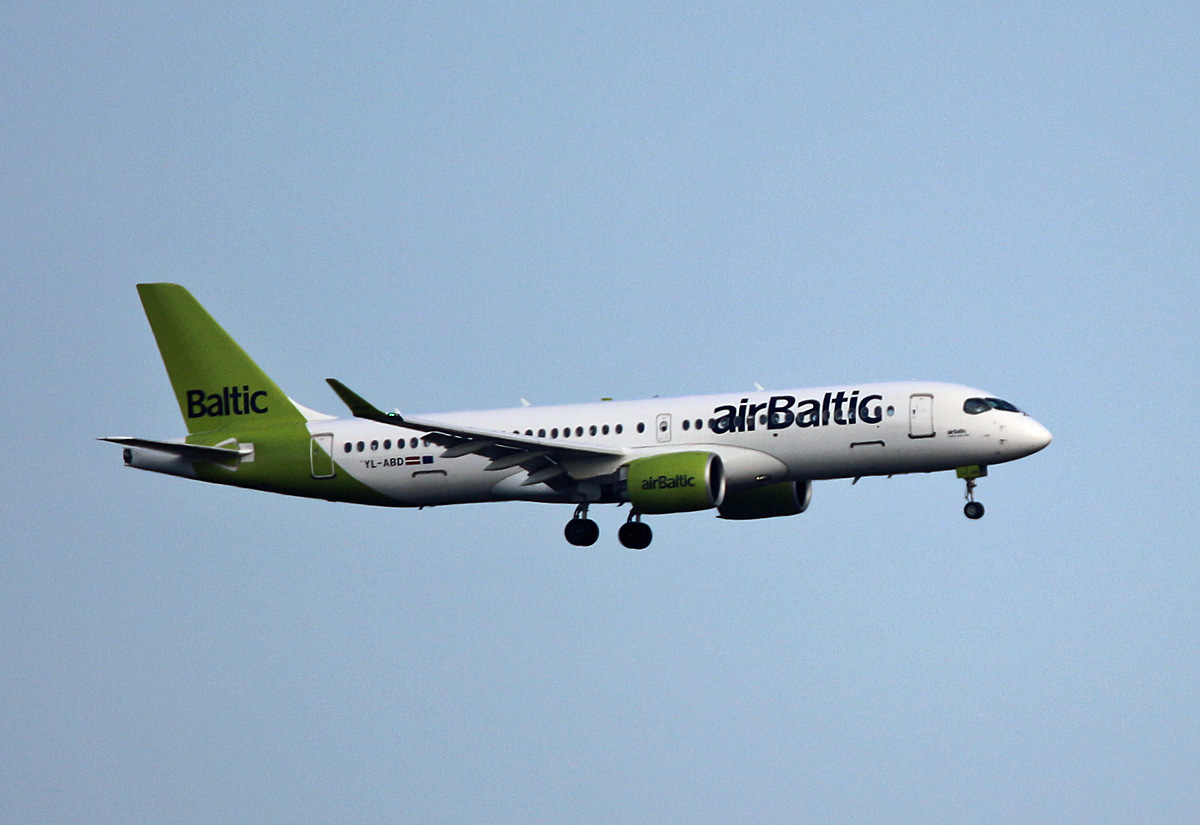 Air Baltic, Airbus A 220-300, YL-ABD, BER, 01.09.2024