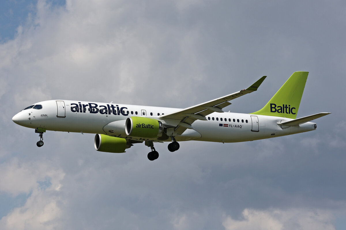 Air Baltic, YL-AAQ, Airbus A220-300, msn: 55052, 13.Juni 2024, ZRH Zürich, Switzerland.