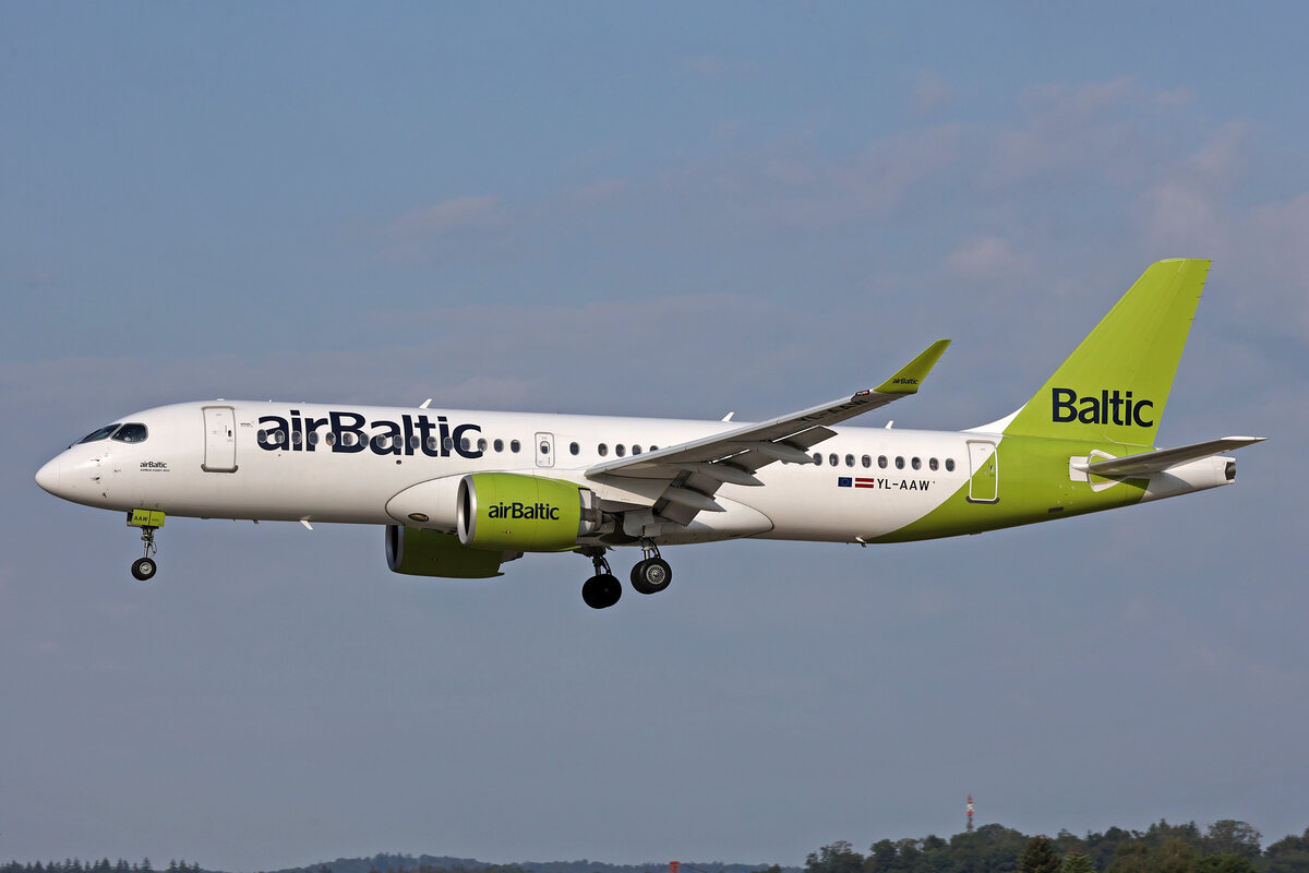 Air Baltic, YL-AAW, Airbus A220-371, msn: 55086, 13.Juni 2024, ZRH Zürich, Switzerland.