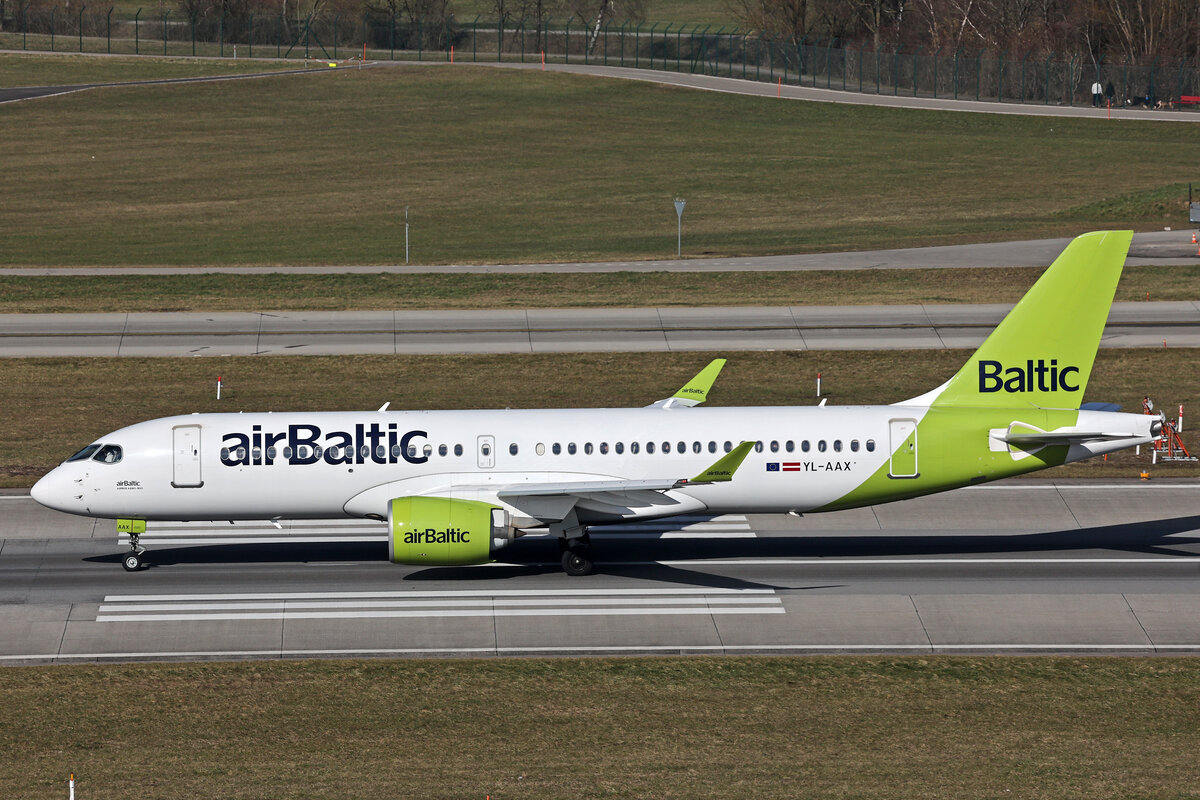 Air Baltic, YL-AAX, Airbus A220-371, msn: 55094, 21.Februar 2025, ZRH Zürich, Switzerland.